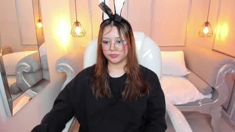 Lanna online show from February 2025 06:04:02 PM