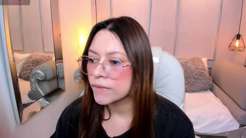 Lanna online show from October 2025 11:51:02 AM