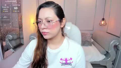 Lanna online show from October 2025 11:45:02 AM