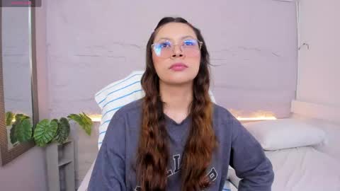 Lanna online show from April 2026 11:52:02 AM