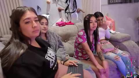 Snapshot of lanna_as chatting on November 2025 04:15:02 AM lanna_as online show from November 2025 04:15:02 AM