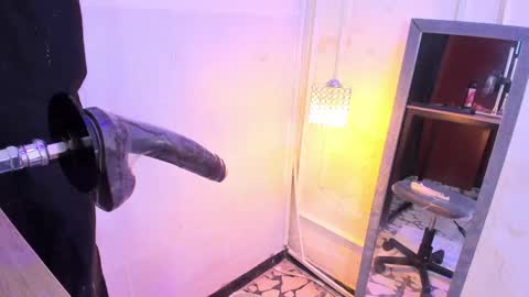 lanna_brunette online show from June 2026 01:50:02 PM