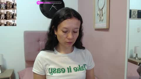Snapshot of lanna_mills chatting on February 2025 01:10:02 PM Lanna online show from February 2025 01:10:02 PM
