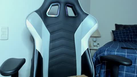 Snapshot of lannasantiago chatting on February 2025 01:41:02 AM Lanna online show from February 2025 01:41:02 AM