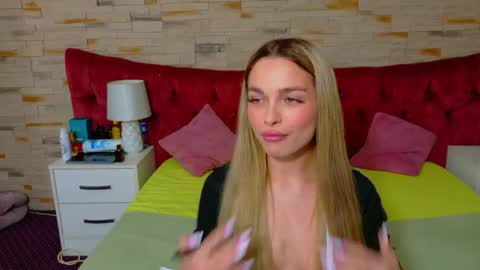 Lanna online show from March 2026 08:03:01 PM