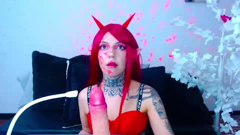 Snapshot of lannie_gonzales chatting on September 2025 10:09:01 PM LANNIE online show from September 2025 10:09:01 PM