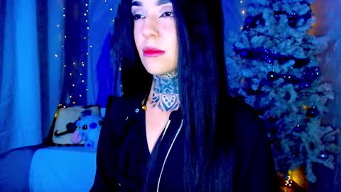 Snapshot of lannie_gonzales chatting on December 2025 02:28:01 AM LANNIE online show from December 2025 02:28:01 AM