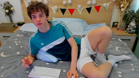 Fandi online show from February 2025 08:06:01 AM