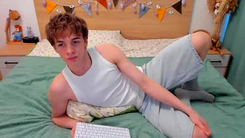 Fandi online show from February 2026 01:18:01 PM