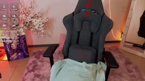 Lana Banana online show from February 2026 06:22:01 AM