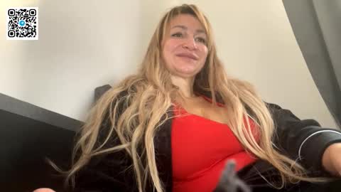 Snapshot of lapussia chatting on November 2025 02:46:01 PM Olena online show from November 2025 02:46:01 PM