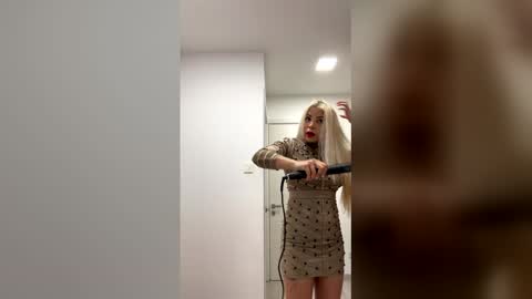 lara_11_11 online show from March 2026 06:24:01 PM