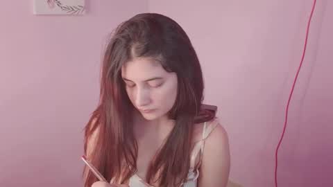 LARA online show from May 2026 10:49:02 PM