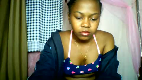 lara_belle online show from June 2026 10:34:02 PM