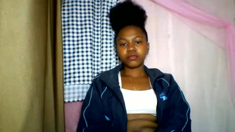 lara_belle online show from June 2026 12:52:01 PM