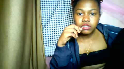 lara_belle online show from June 2026 05:14:02 PM