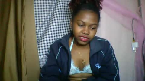 lara_belle online show from July 2026 05:23:02 PM