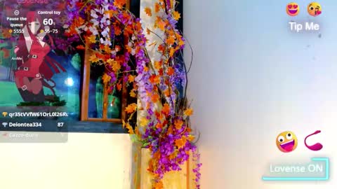 Snapshot of lara_brunette chatting on November 2025 07:21:01 PM Lara Brunette online show from November 2025 07:21:01 PM