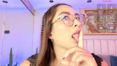      700  200   online show from March 2026 08:04:02 PM