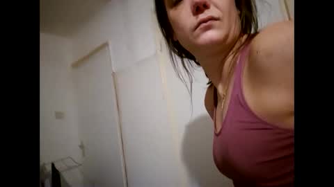 Snapshot of laraa333 chatting on February 2025 05:41:01 AM Little online show from February 2025 05:41:01 AM