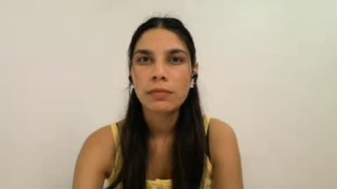 Olivia online show from May 2026 09:36:01 AM