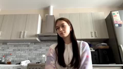 lara online show from March 2026 07:12:01 AM