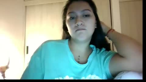 LaraJean online show from July 2026 02:51:01 AM