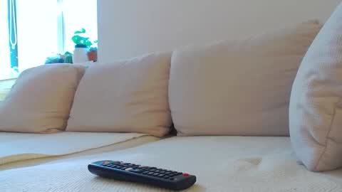 Snapshot of larakanes chatting on December 2025 10:53:02 AM LaraKanes online show from December 2025 10:53:02 AM