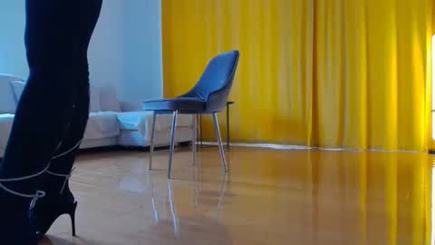 Snapshot of larakanes chatting on January 2026 10:53:01 AM LaraKanes online show from January 2026 10:53:01 AM