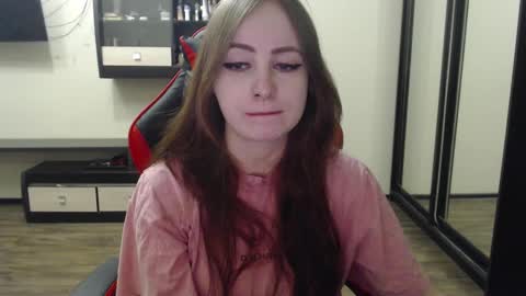 Snapshot of laralianna chatting on February 2025 05:02:02 PM Laralianna online show from February 2025 05:02:02 PM