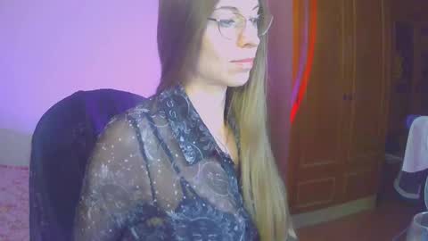 larawintersxxx online show from September 2025 09:31:01 PM