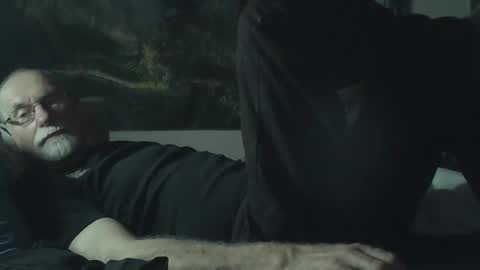 Larbie online show from December 2024 03:47:01 AM