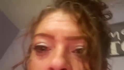 Snapshot of lareina1218 chatting on October 2025 05:15:02 AM LaReina212418 online show from October 2025 05:15:02 AM