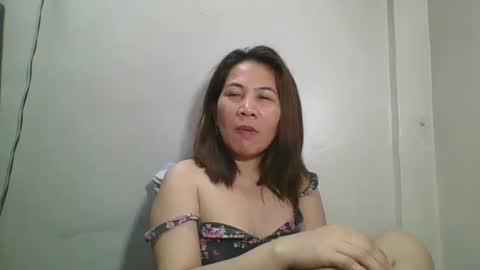 Larice online show from March 2025 01:23:01 AM