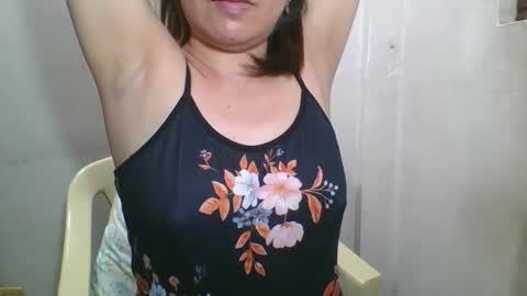 Larice online show from April 2026 04:46:02 AM