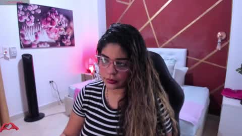 Snapshot of laris_park chatting on December 2024 05:15:01 AM laris_park online show from December 2024 05:15:01 AM