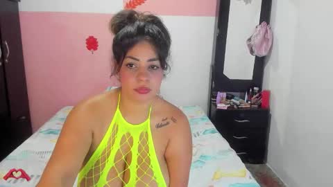 Snapshot of laris_park chatting on October 2025 03:18:01 AM laris_park online show from October 2025 03:18:01 AM