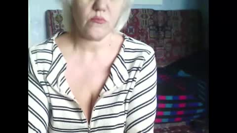 Snapshot of larisaq4ugo24 chatting on February 2025 10:29:01 AM larisaq4ugo24 online show from February 2025 10:29:01 AM