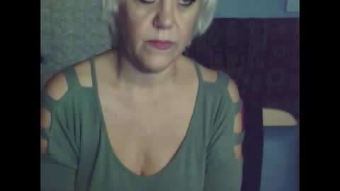 Snapshot of larisaq4ugo24 chatting on September 2025 08:35:01 AM larisaq4ugo24 online show from September 2025 08:35:01 AM