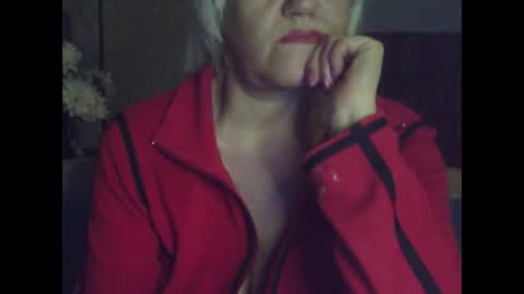 Snapshot of larisaq4ugo24 chatting on September 2025 06:23:02 PM larisaq4ugo24 online show from September 2025 06:23:02 PM