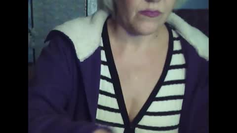 Snapshot of larisaq4ugo24 chatting on October 2025 09:40:01 AM larisaq4ugo24 online show from October 2025 09:40:01 AM