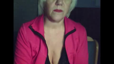 Snapshot of larisaq4ugo24 chatting on October 2025 08:46:02 AM larisaq4ugo24 online show from October 2025 08:46:02 AM