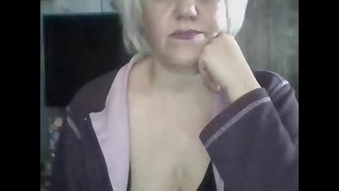 Snapshot of larisaq4ugo24 chatting on October 2025 07:19:01 AM larisaq4ugo24 online show from October 2025 07:19:01 AM