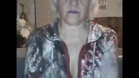 Snapshot of larisaq4ugo24 chatting on November 2025 05:29:02 PM larisaq4ugo24 online show from November 2025 05:29:02 PM