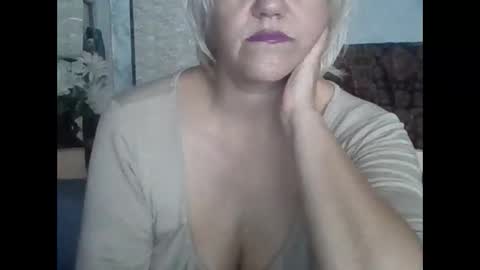 Snapshot of larisaq4ugo24 chatting on November 2025 09:30:01 AM larisaq4ugo24 online show from November 2025 09:30:01 AM