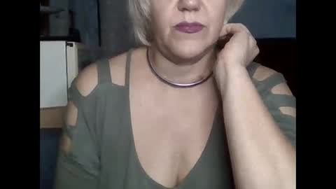 Snapshot of larisaq4ugo24 chatting on December 2025 12:43:01 PM larisaq4ugo24 online show from December 2025 12:43:01 PM