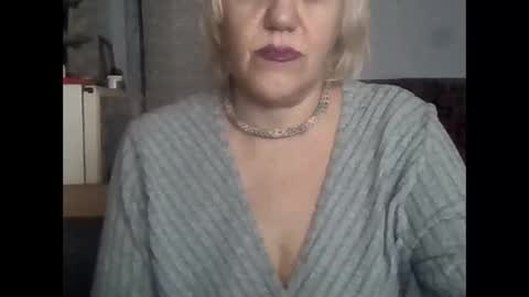 larisaq4ugo24 online show from January 2026 12:32:01 PM