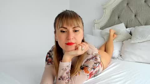 Snapshot of larissa4 chatting on February 2025 01:03:01 PM Larissa online show from February 2025 01:03:01 PM