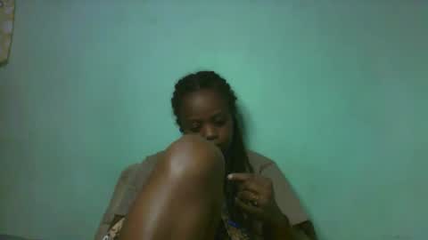 larissa645771 online show from September 2025 05:48:01 PM