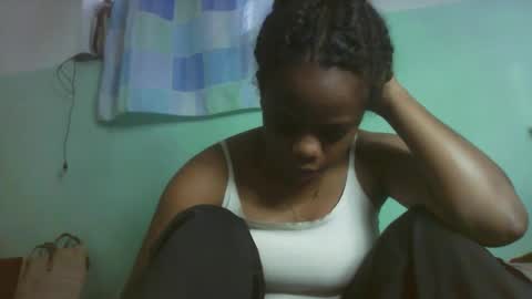 larissa645771 online show from November 2025 07:12:01 AM